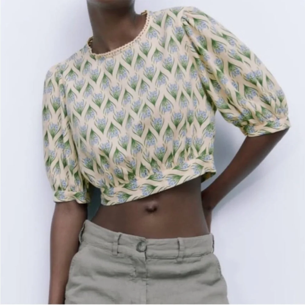 Zara Sophia Puff Sleeve Crop Open Back Blouse Large NWT